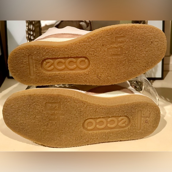 EUC 💠 ECCO “Crepetray” Chukka Boot in Creamy-white full grain leather. Size 9/40 - Picture 10 of 12